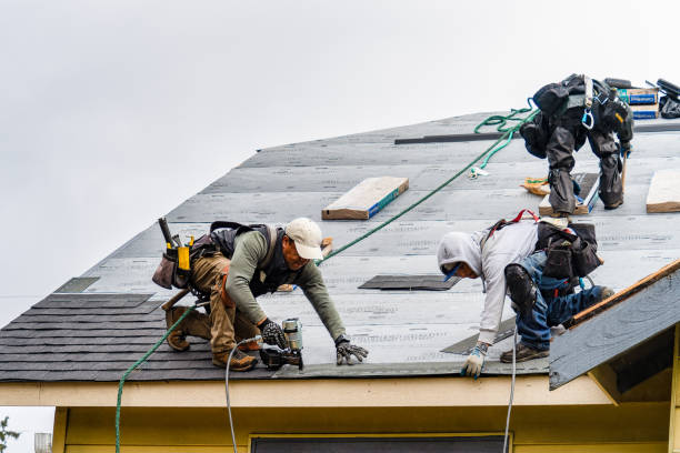 Professional Gutter Installation technician working in Morristown, OH